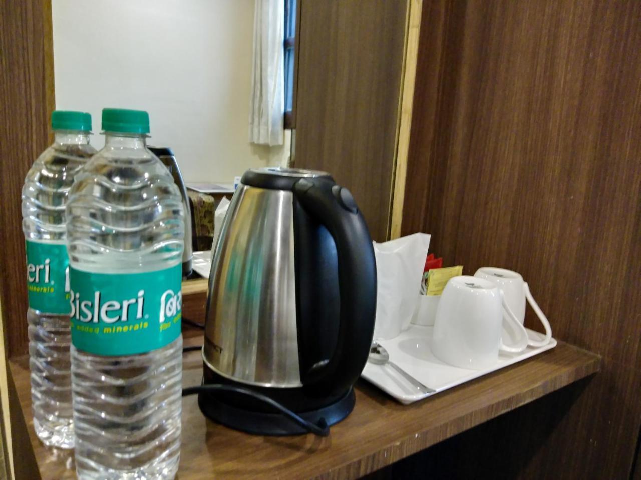 Dwivedi Hotels Hotel Elena Varanasi Exteriör bild